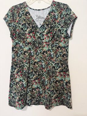 Sahalie Cap Sleeve, Pieced Tunic, size says large, but measures medium - 8